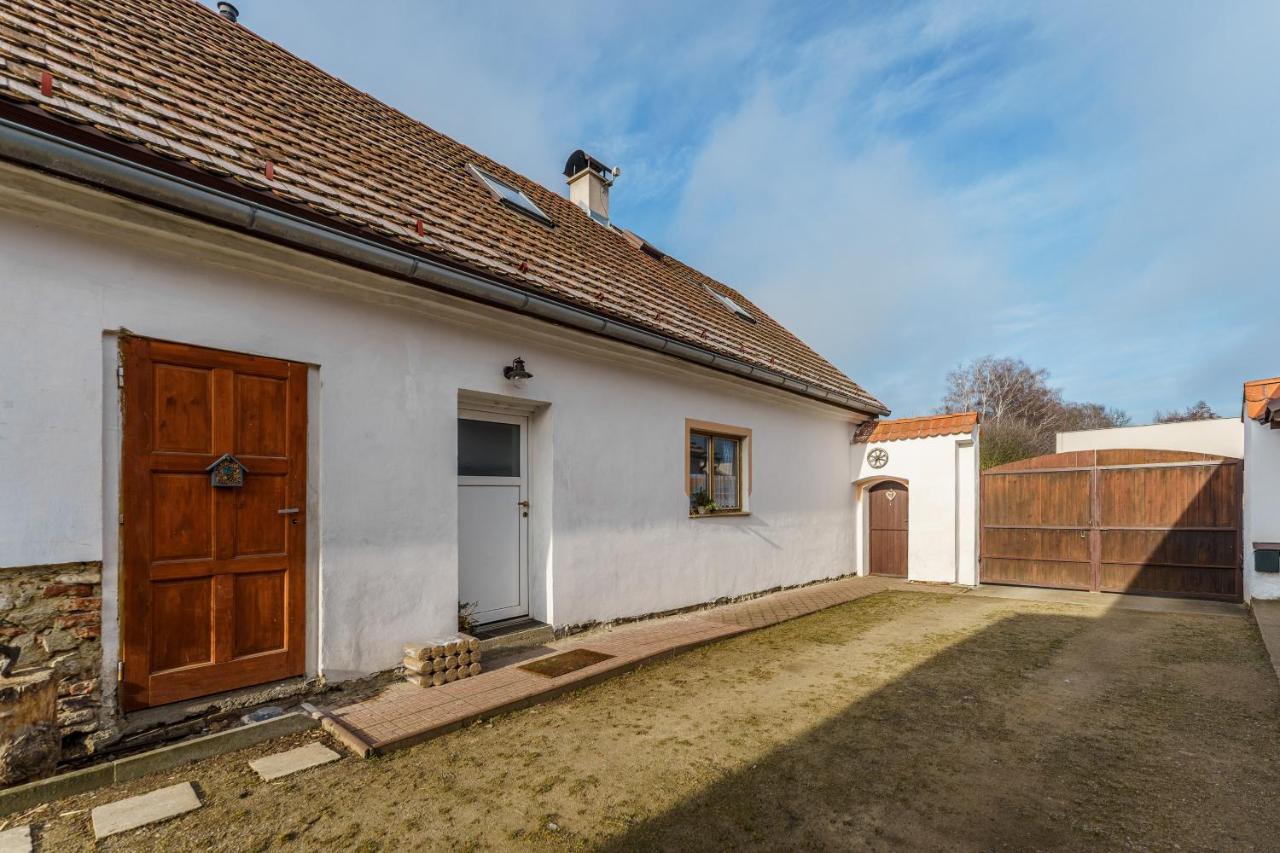 Prizemi Vesnicke Usedlosti - Cozy Village Homestead Vidov Екстер'єр фото